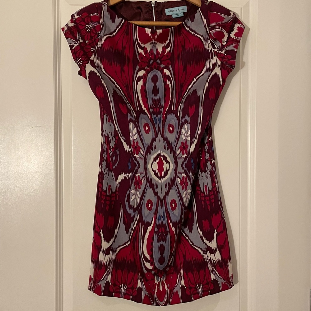 guess / dark red cocktail dress / great condition size xs